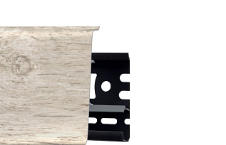 Плинтус со съемной панелью Дуб Сельма 70мм (137)